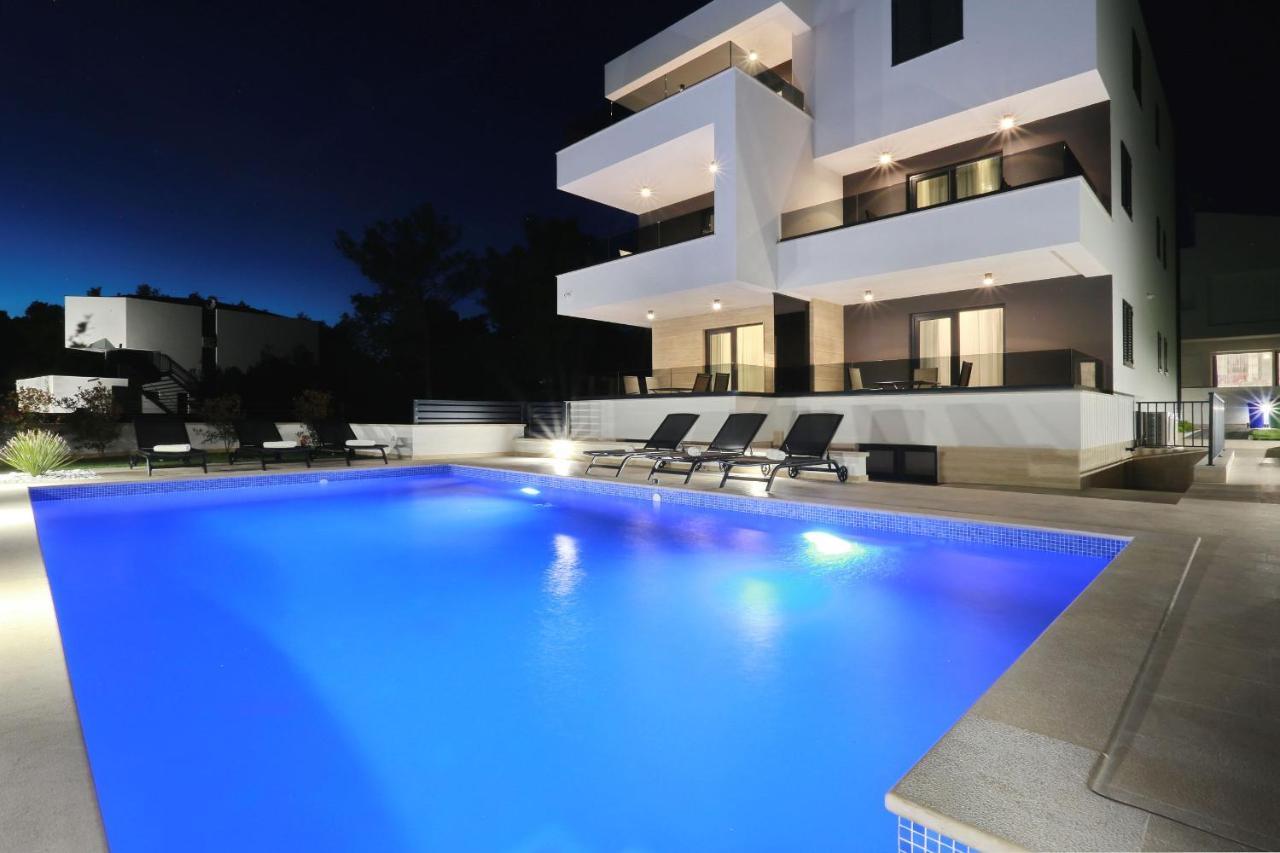 Villa Ankora 2 With Heated Pool Biograd Na Moru Exterior foto