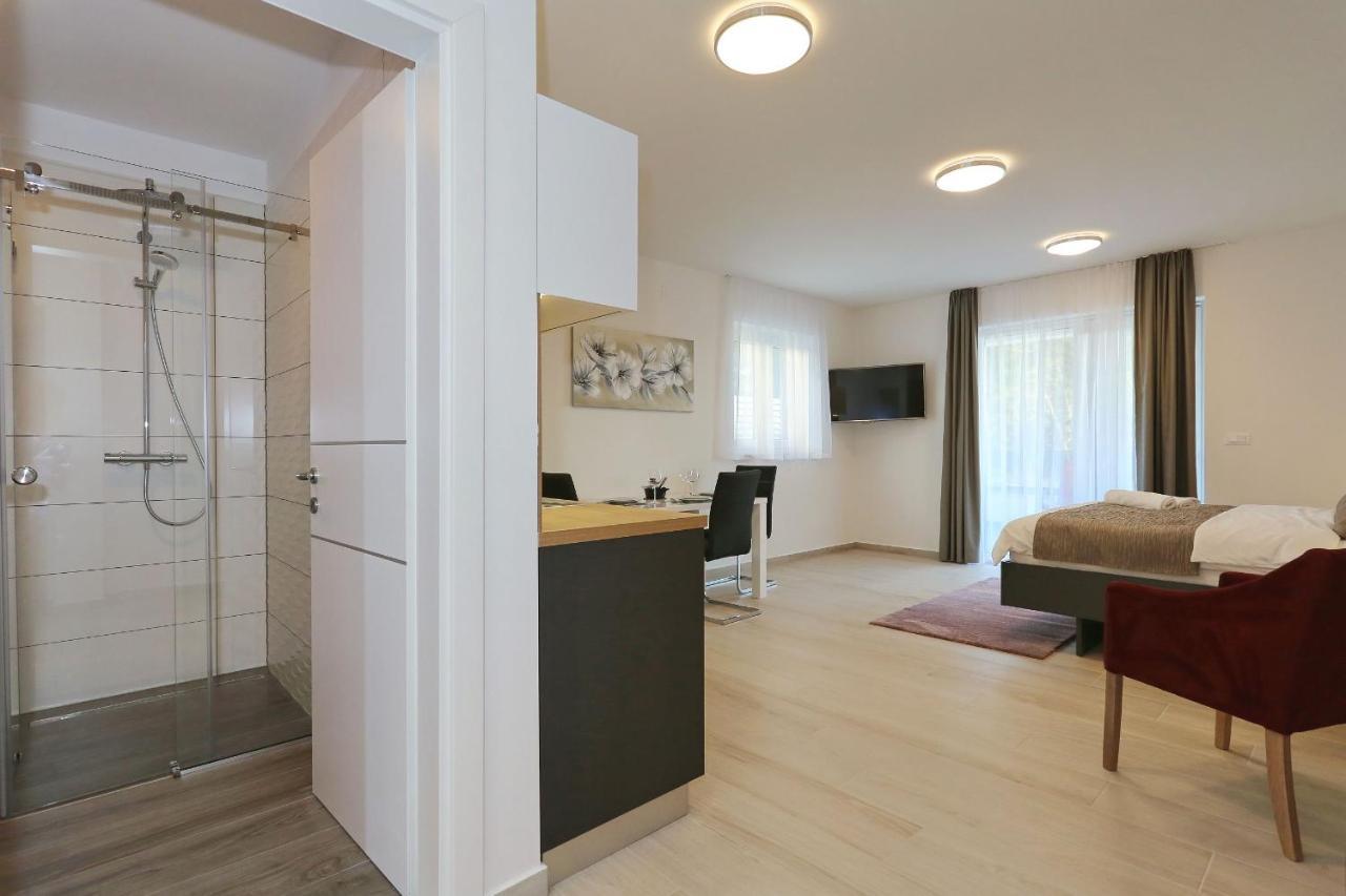 Villa Ankora 2 With Heated Pool Biograd Na Moru Exterior foto