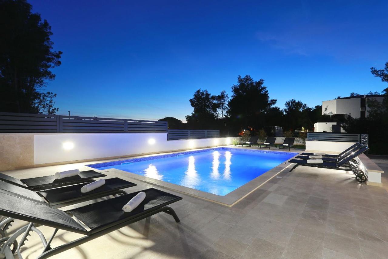 Villa Ankora 2 With Heated Pool Biograd Na Moru Exterior foto